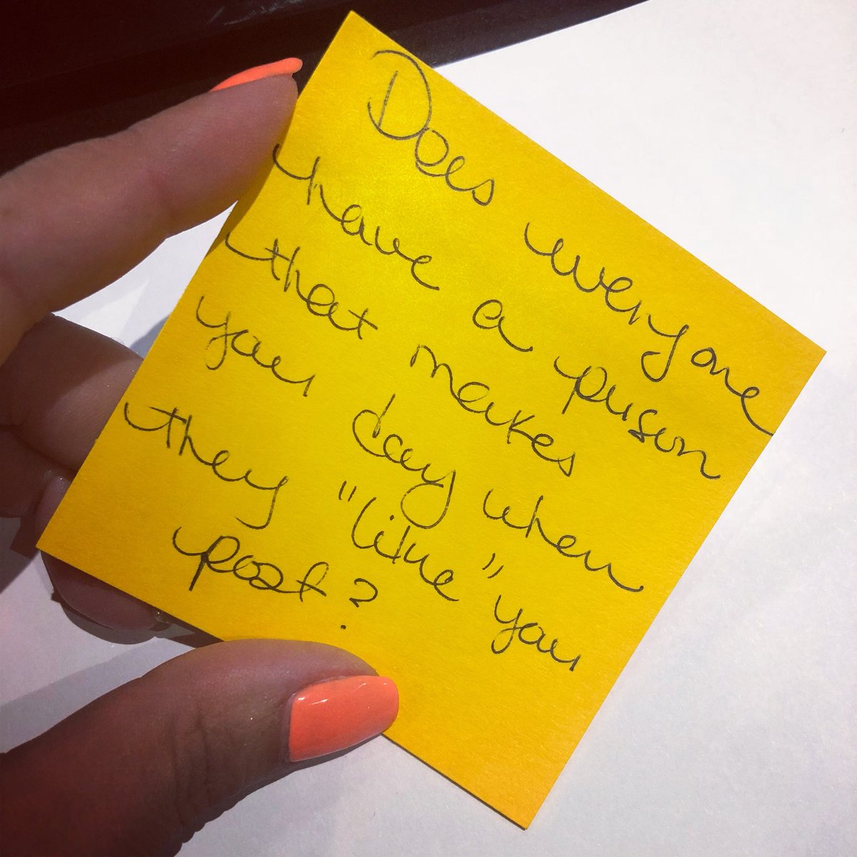 BiancaLivia11's tweet photo. The question... #question #lefty #sloppyhandwriting https://t.co/XrwWKYCt7f