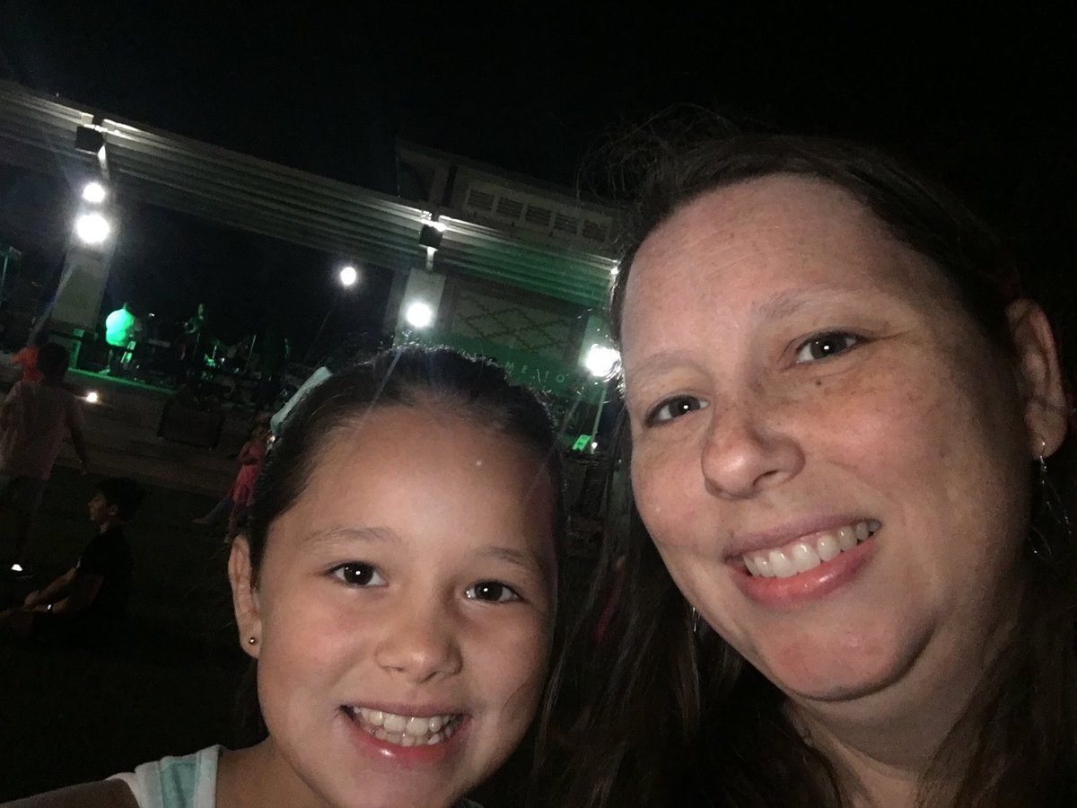 Live Jazz Music #summerselfiebingo #fielderpride #outdoor concert