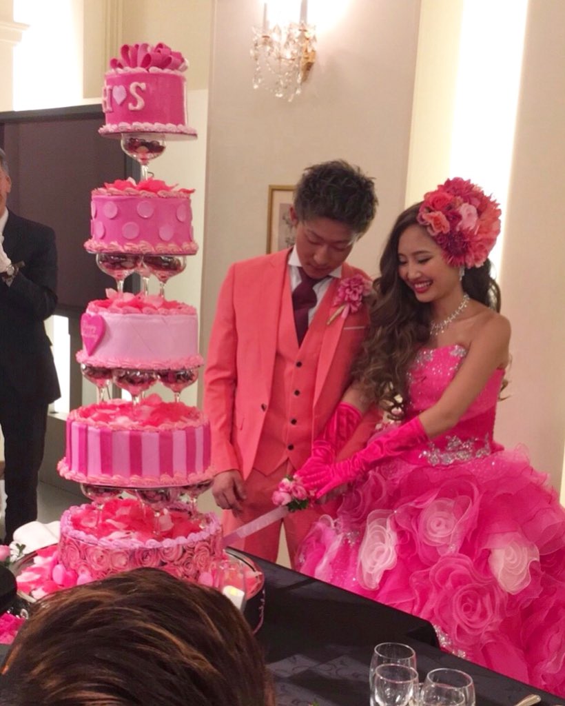 sxxxxchaaan's tweet photo. 無事結婚式終わりました💒💍
本当に出席していただいた方々に
感謝の気持ちでいっぱいです。

あっとゆうまでしたが
楽しんでいただけて良かったです💕

またゆーっくり載せていきます！ https://t.co/rLt6AEKzad