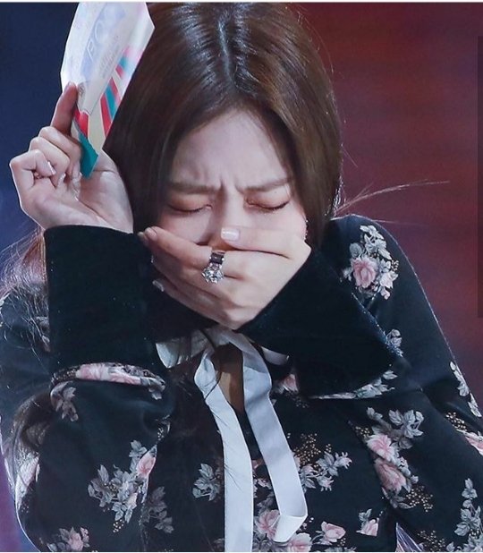 BPJennieBlues's tweet photo. CUTE AND PRETTY😘
#BLACKPINKJENNIEKIM #BLINKS #BEULPING #JENNIE #KIMJENNIE #JENNIEKIM #BLACKPINKJEN #JENNIEKIMYG #JENDEUKIE #YG #YGSTAN #YGFAMILY #BLACKPINK_Coming_Back_This_June  #BLACKPINK https://t.co/AIJvocwUrX