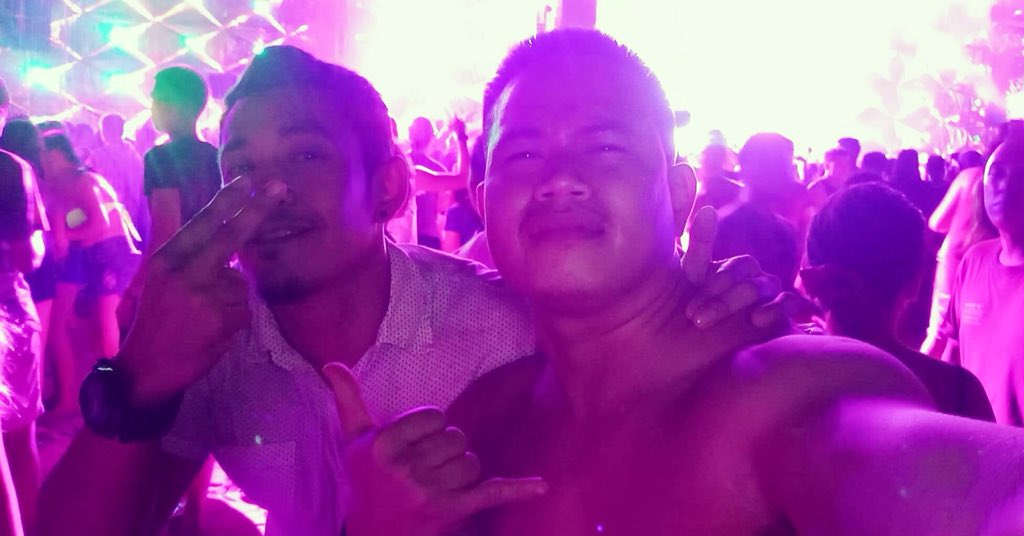 eduardojacinth3's tweet photo. https://t.co/YOdjdfcafZ.repeat #summerfrolic2018 https://t.co/MgsuqkC8I3