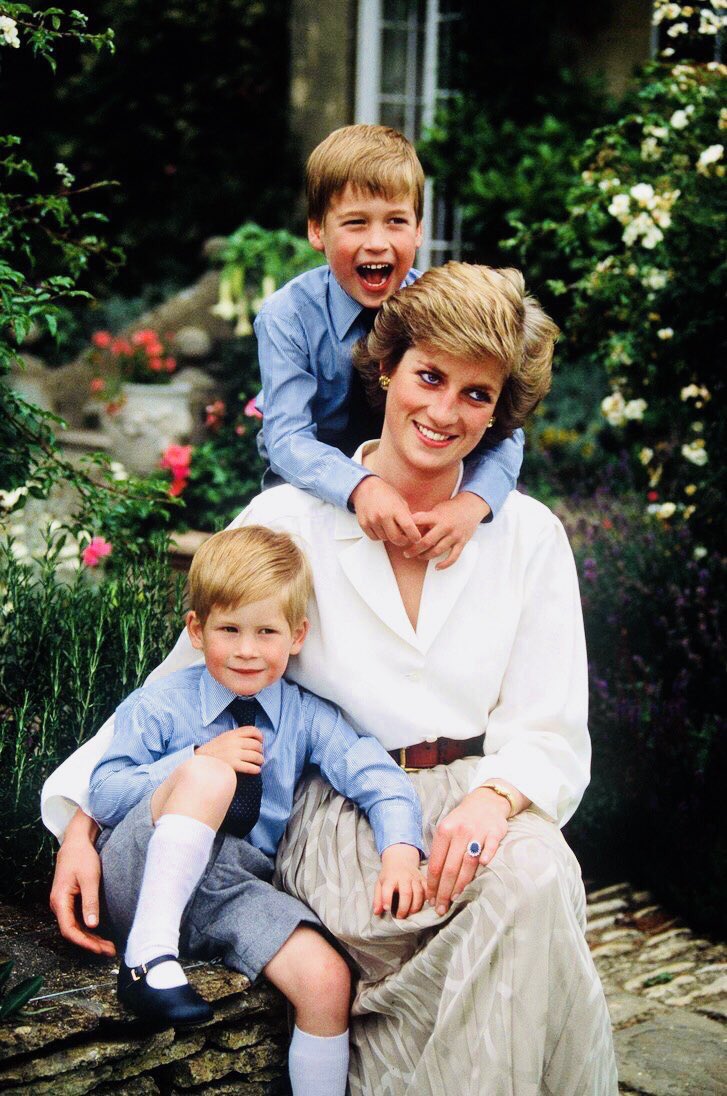 QueenDiana__'s tweet photo. أحببتها اكثر من نفسي https://t.co/Q3A5ZDAhGk