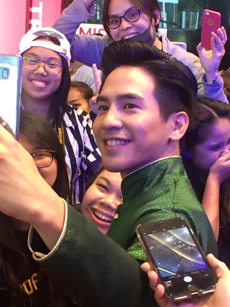 iamsimone's tweet photo. #โป๊บธนวรรธน์ หล่อมากคะ https://t.co/cCmAXOalnX