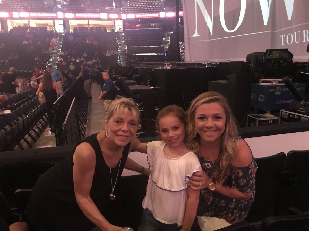 MrsKoehler_HGE's tweet photo. So much fun at the @ShaniaTwain NOW concert! My daughter, mother and I had a blast!!! @joshuaraygooch thanks for the guitar pick! It was the cherry on top! https://t.co/WOojiwtfBy