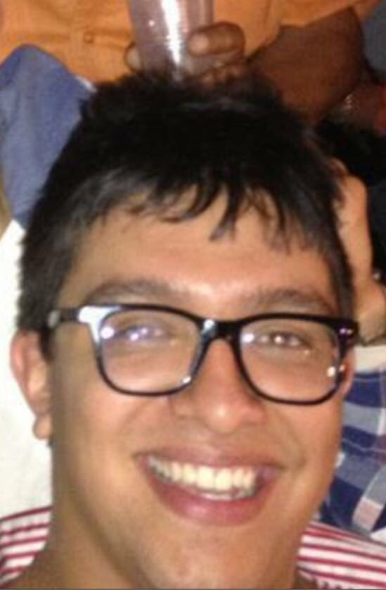 artvrsan's tweet photo. Felicidades a mi chavo #AdministracionULSA @GraduacionMX https://t.co/kj8mIgHEjt
