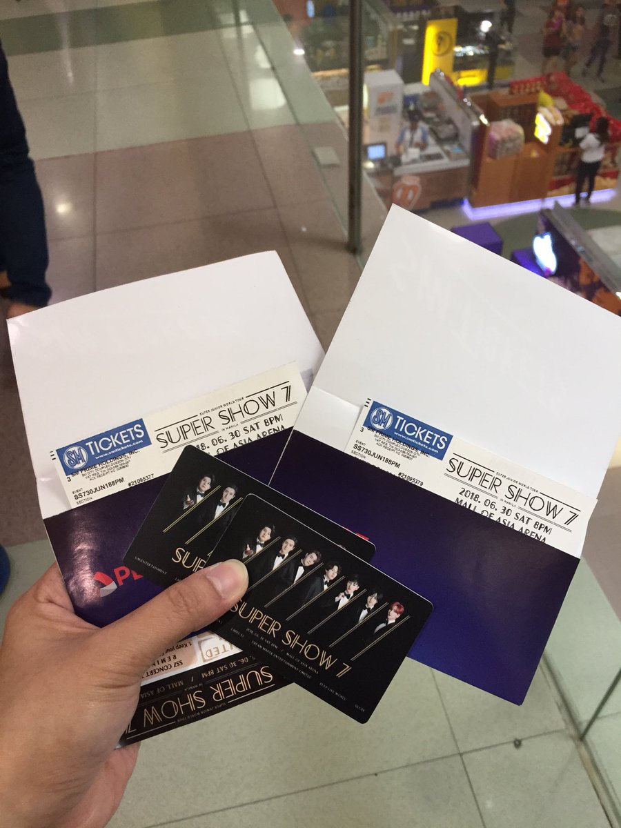 markleeexdhae's tweet photo. FINALLY! THANK YOU LORD! ππ»π Also Thank You Inang @happeesy for bringing them back after 5 years ππ See you my ahjussis
#SS7Manila #TeamLowerbox https://t.co/tTJbK9feBO