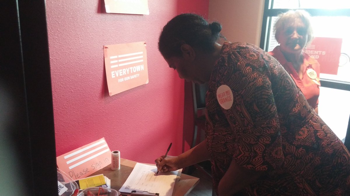 CherylHaase's tweet photo. Such a huge turn-out at our Albuquerque, New Mexico @MomsDemand #WearOrange event tonight that we ran out of sign-in sheets! #nmpol #nmleg https://t.co/mI4i8u5ZS5