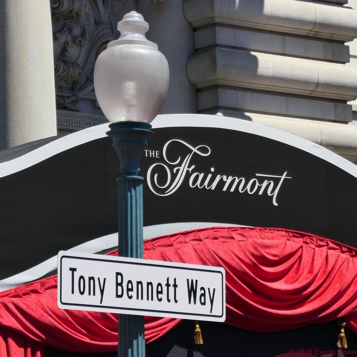cyndypoon's tweet photo. A street in my City by the Bay has been officially named Tony Bennett Way! We climbed halfway to the stars, serenaded Tony with "I Left My ❤️ In San Francisco" &amp; made ❤️ hands (some looked like kidneys). The weather was gorgeous for this special ceremony. #TonyBennettWay https://t.co/hoRljU5QzO