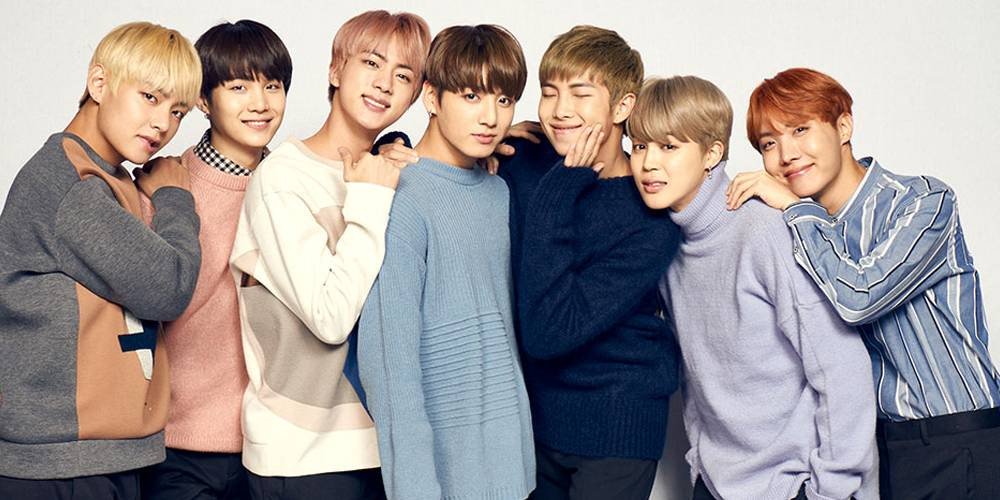 allkpop's tweet photo. Big Hit Entertainment confirms all 21 shows to BTS' world tour are completely sold out
https://t.co/lR4DgTLlYj https://t.co/BgEWOsUGxX