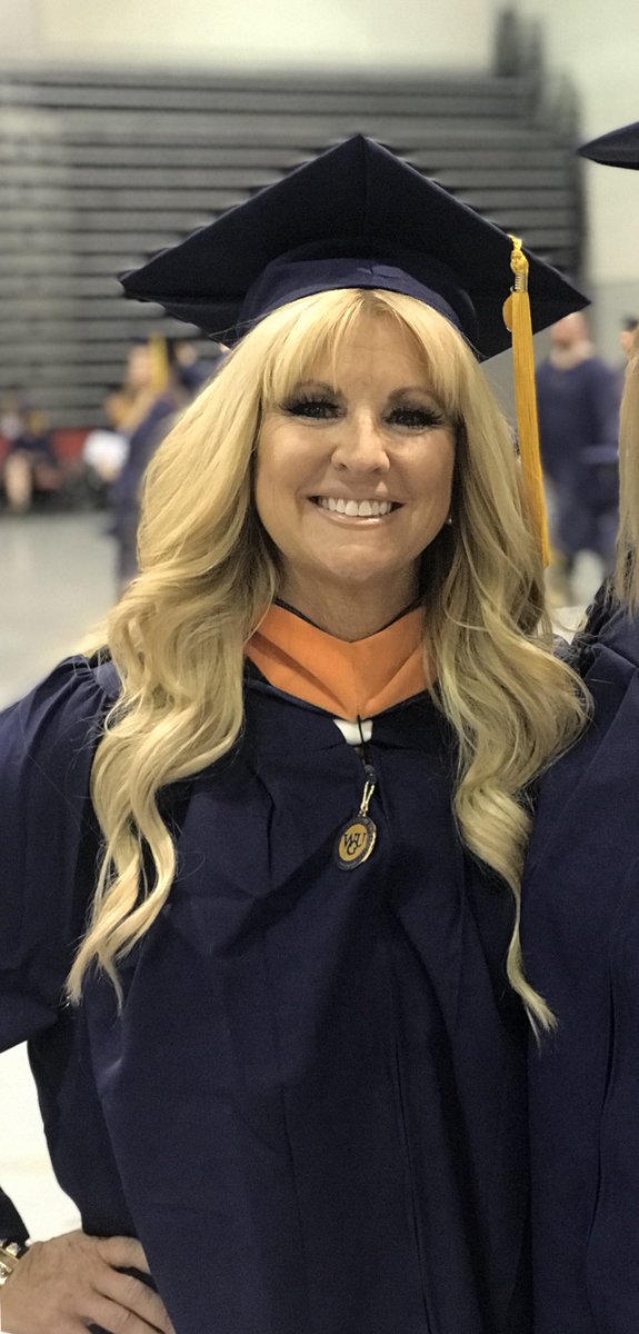 itreathearts's tweet photo. #WGUgrad https://t.co/9vn8O1w8qi