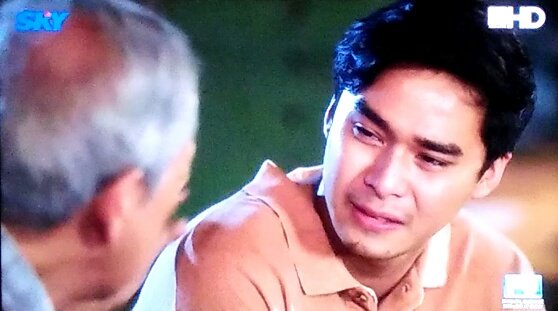 summerpo_'s tweet photo. Thia is probably latr but damn @hashtag_mccoydl ! You're super great last night! Di ko maalala kung ilang beses akong naiyak sa eksena mo. Your acting is improving everytime I saw you. Galing-galing. Looking forqard for movies and TS for you 😊👏
#MMKPersevereOverFear https://t.co/Pc3CUCrujU