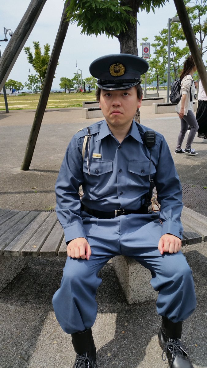 昭和43年式盛夏服のスタイルになると、年配の方から時々『昔の