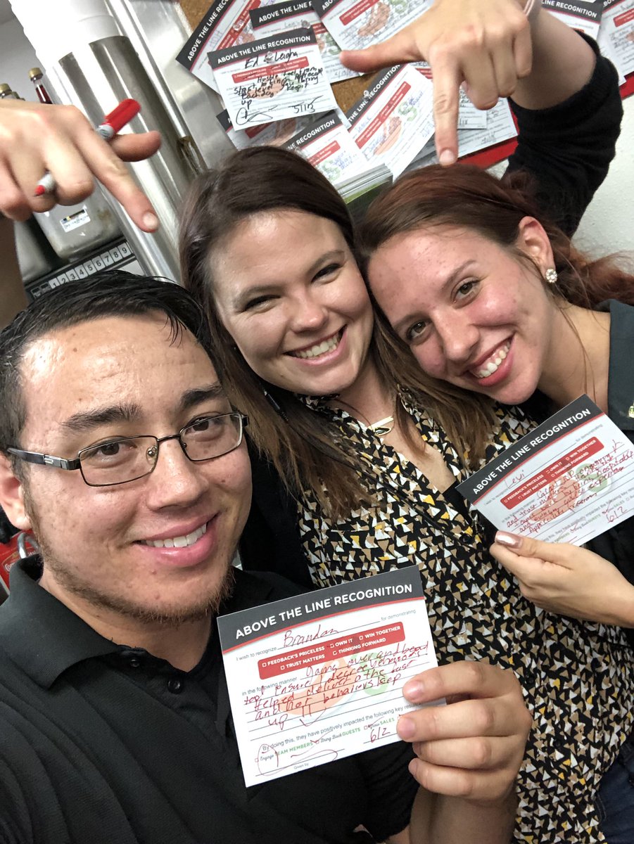Candaceurb's tweet photo. Post am and pre pm #hospitality #hotfast @chelibreaux @brandi61902 #carencrolove https://t.co/s40DJMHErI