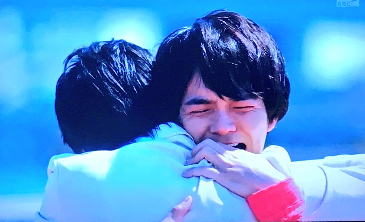 oslove_ri's tweet photo. 「ただいま」
「お帰り」
「「じゃあな」」
挨拶言葉の中に込められた本当に伝えたかった想いが…深いなぁ〜… https://t.co/gQMAm4cgg9