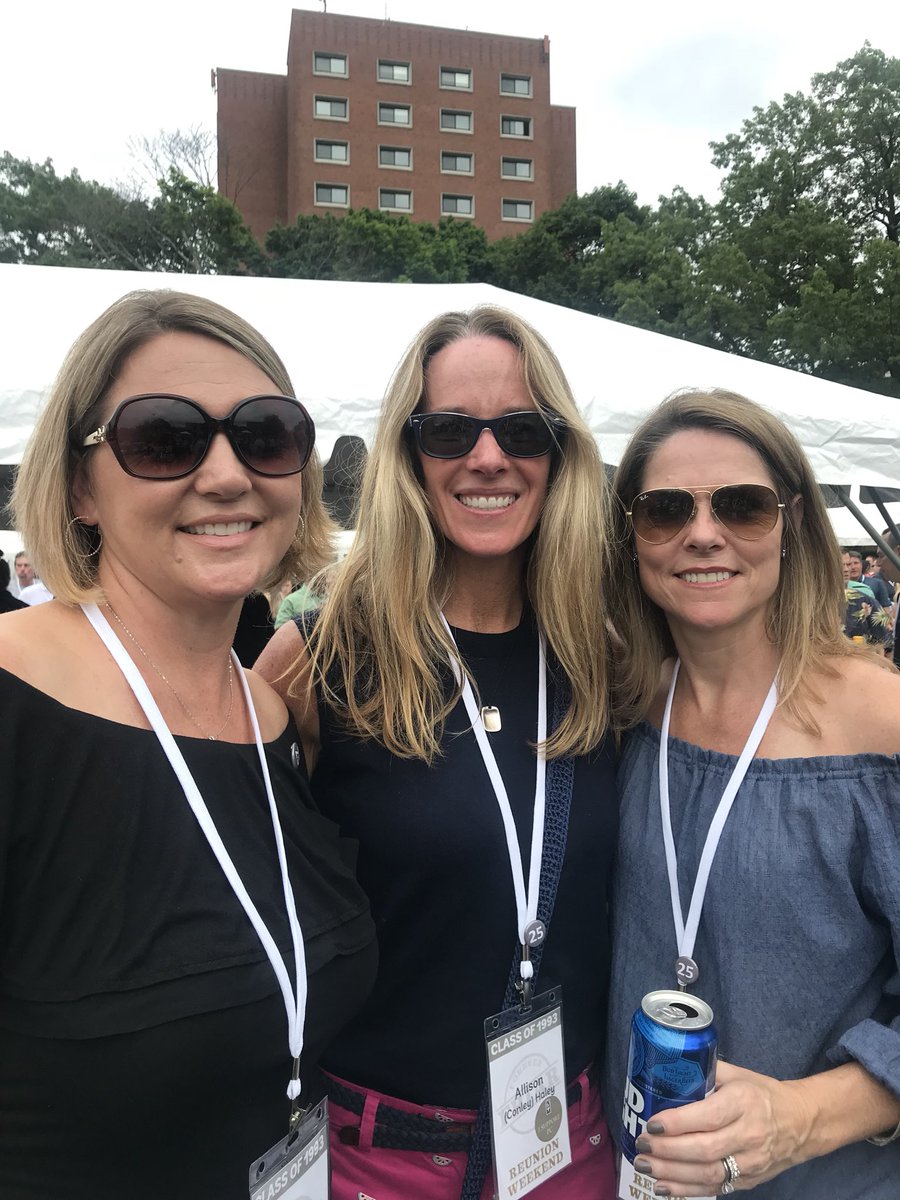 PCFriars1993's tweet photo. We had so much fun celebrating #PCReunion2018! #PC1993 https://t.co/91IMucqFVd