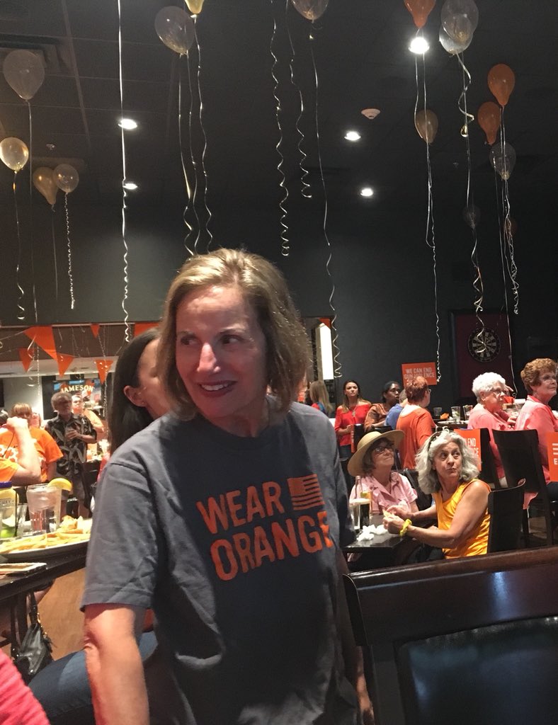 jsmith_ofa's tweet photo. Thanks MOM for a great #WearOrange  event and your on going commitment to #GunSense . Thanks to the ORA Vols who came out in solidarity for a safer community @ofa_nm  @CherylHaase https://t.co/IKCSoHHv8l