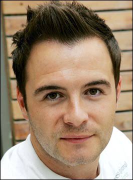 SFFanClubGERM's tweet photo. #ShaneySunday #SingASongSunday #ShaneFilanForGermany https://t.co/nIDfiDzUzI