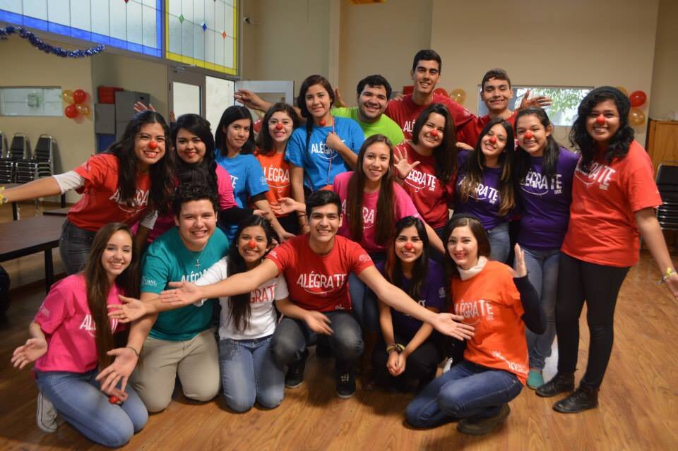 AlegrateAC's tweet photo. ¡Ayudar es divertido! #AlégrateAC https://t.co/cMXY4pnbWA