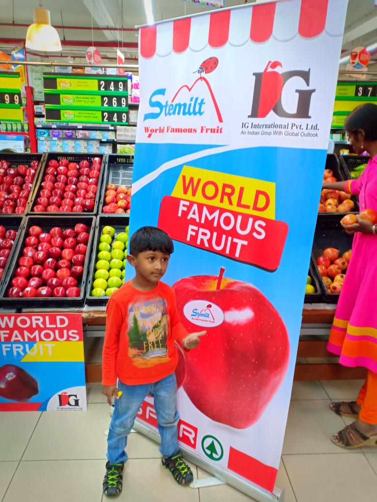 dhempe's tweet photo. Was fun to be part of #StemiltForApples event at
@SparIndiaHyper yesterday as sonny boy loves Apples more than Mangoes!
#IGInternational #Stemilt #Apples #Apple #StemiltFruit @IGIndia @Stemilt #StemiltApples https://t.co/i4hy6KrEm8