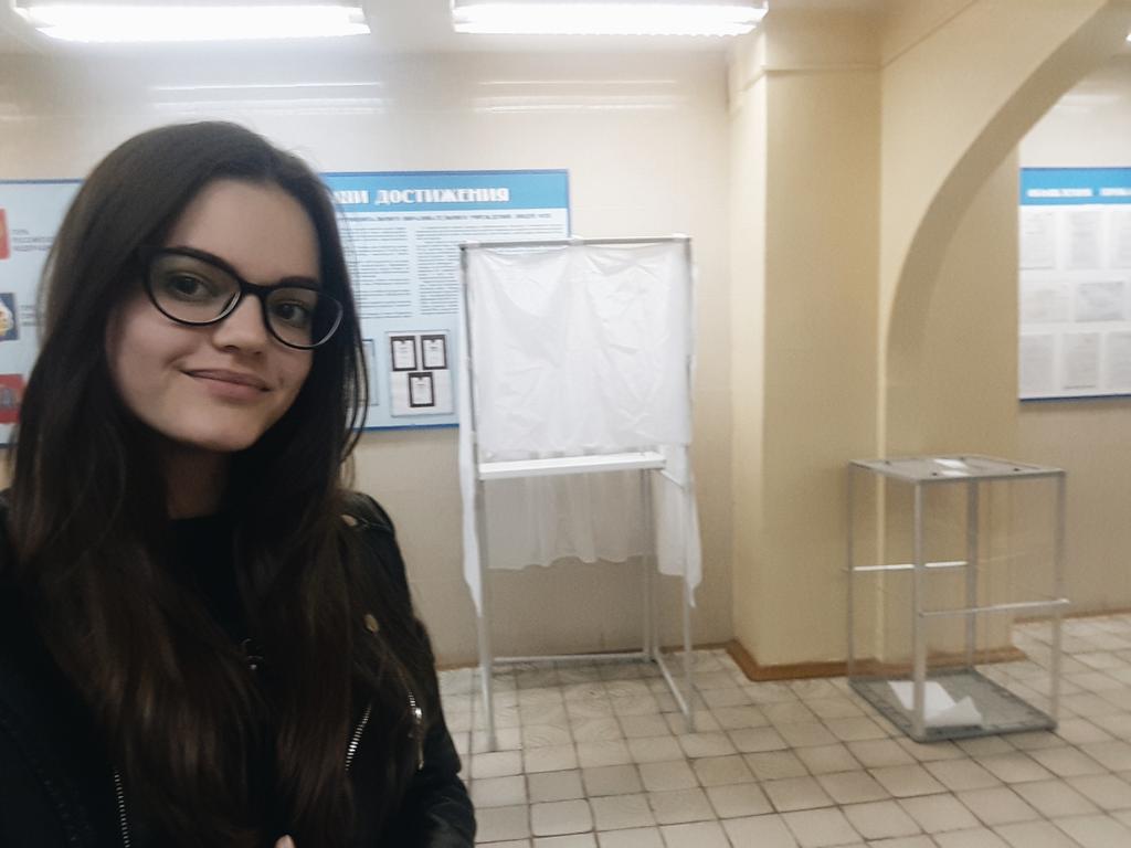 Сегодня я являюсь наблюдателем на ПГ (избирательный округ 1)
#МолодойНаблюдатель #ГолосуйЗаГвардейца #ПредварительноеГолосование #3июня2018