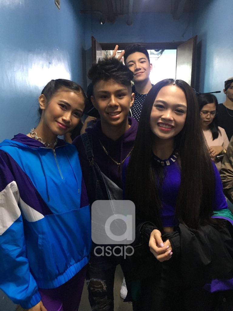 ASAPOfficial's tweet photo. Backstage with Youtubers Pamela Swing, Ken San Jose, &amp; AC Bonifacio with D photobomber Darren. 😂🙌🏼 #ASAPisCOOL https://t.co/gbDV5kdabx
