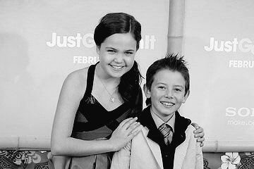 BaileeMadison's tweet photo. Just go with it.... 

@griffingluck https://t.co/Y4BDVUbcyO