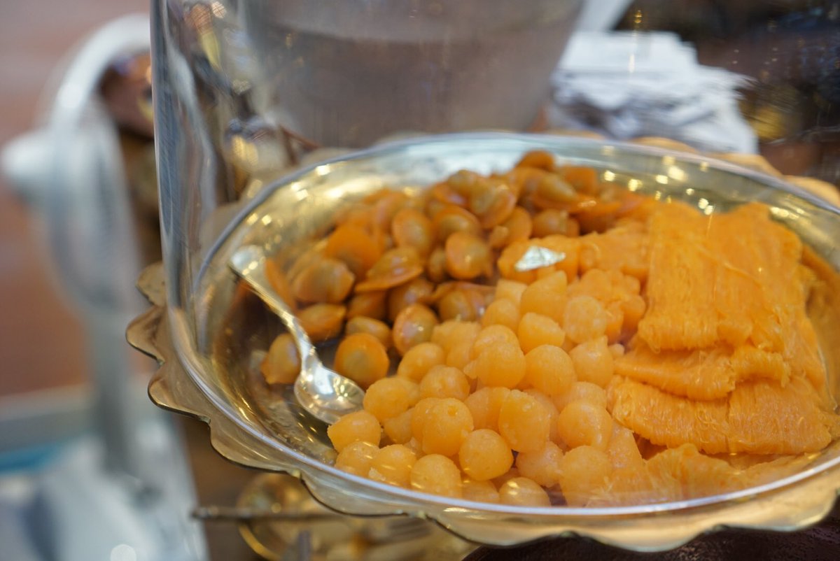zerobkk's tweet photo. Thongyoy ทองย้อยคาเฟ่
ร้านชากับขนมไทย เซ็ทชาสวยมาก มีทั้งแบบเย็นและแบบร้อน นี่สั่งแบบร้อนไป (150.-) มีชาให้เลือกหลายแบบ น้ำร้อนเติมได้ตลอด มีขนมชิ้นเล็กๆให้นิดหน่อย #รีวิวคาเฟ่ #อร่อยไปแดก @ReviewAroii
📍อารีย์ ตรงข้ามกรมประชาสัมพันธ์ ใครมาbts แนะนำให้ต่อรถเข้ามา เดินไกลเด้อ https://t.co/q1Sc0ILGsZ