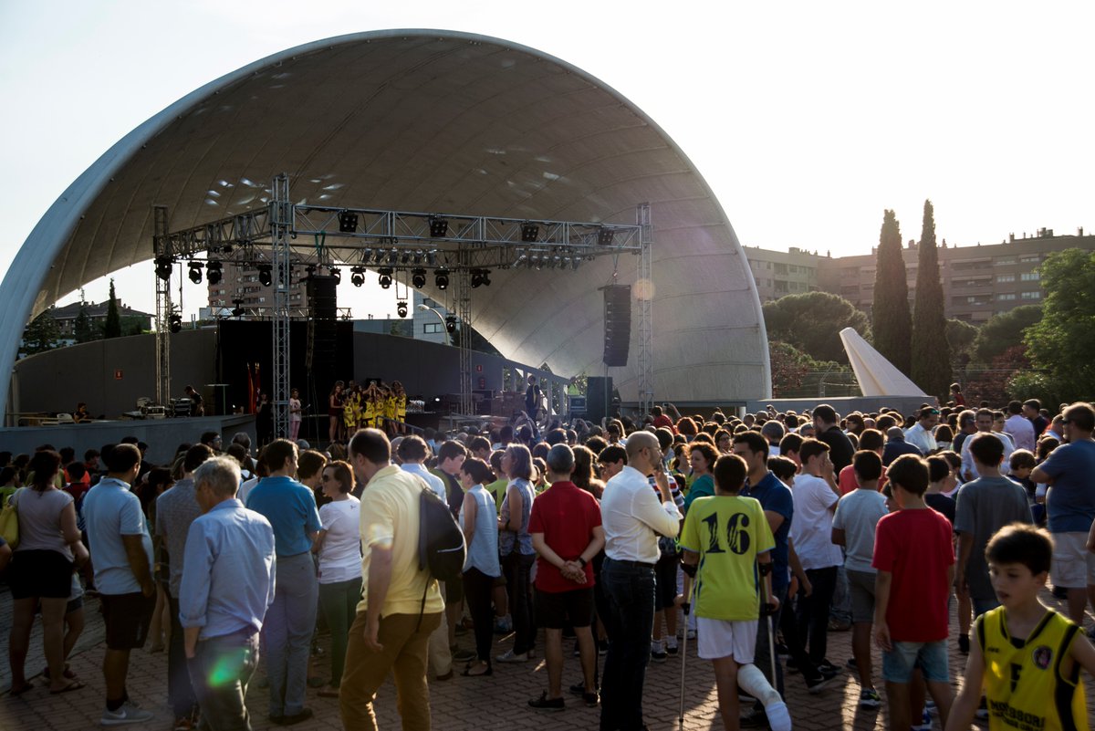 HortalezaPV's tweet photo. Las #FiestasHortaleza2018 concluyen este domingo con mucha música en directo en el parque Pinar del Rey. El rock de @Alarmantiks, la 'jam session' de #Andajazz y el mestizaje de @Papawanda pondrán el broche musical a nuestras fiestas 🎉 https://t.co/cUpAWtTFGV https://t.co/2xwke14031