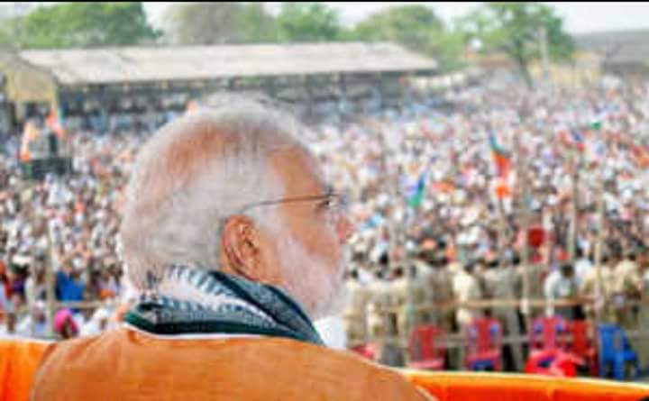 hotterOrbit's tweet image. यह हार नहीं है कैराना की, हिन्दू की अकुलाहट है !

समय तीव्र गति भाग रहा है, राम लला की शरण गहो !
लोमड़ियों का साथ छोड़कर, हिंदू हित का चरण गहो !!

फिर तुमको यह रूठा हिन्दू, स्वर्ण तुला में तोलेगा !
फिर भारत का बच्चा बच्चा, हर हर मोदी बोलेगा !!
#Modi4NewIndia 
#ModiVsAll