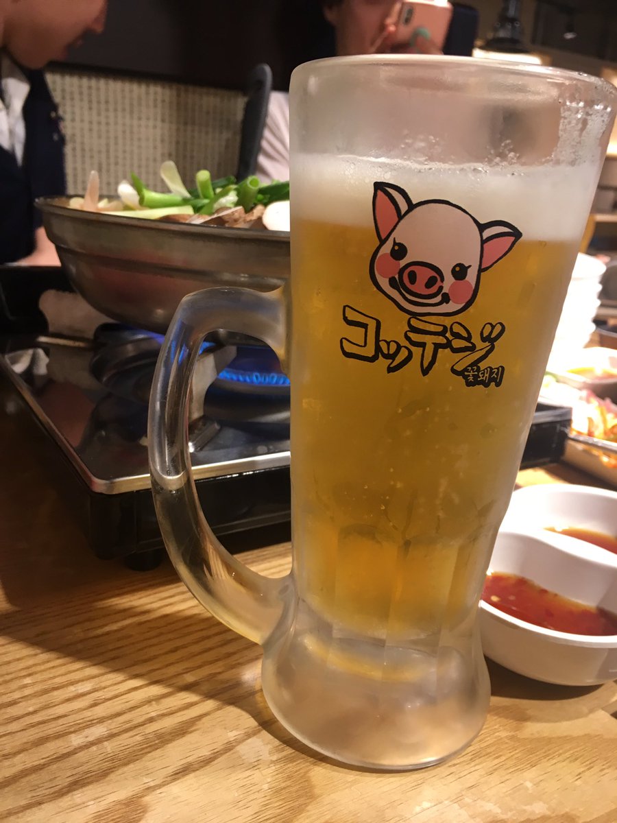 jiro03316555's tweet photo. ライブ後にコッテジ🐷🐷🐷 https://t.co/t8ycDsnrwx