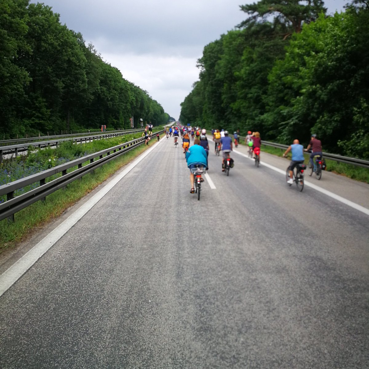 Super diese neuen Radschnellwege #sternfahrt18 #reconquistaautobahn #neulichbinichmitmeinemfahrrad