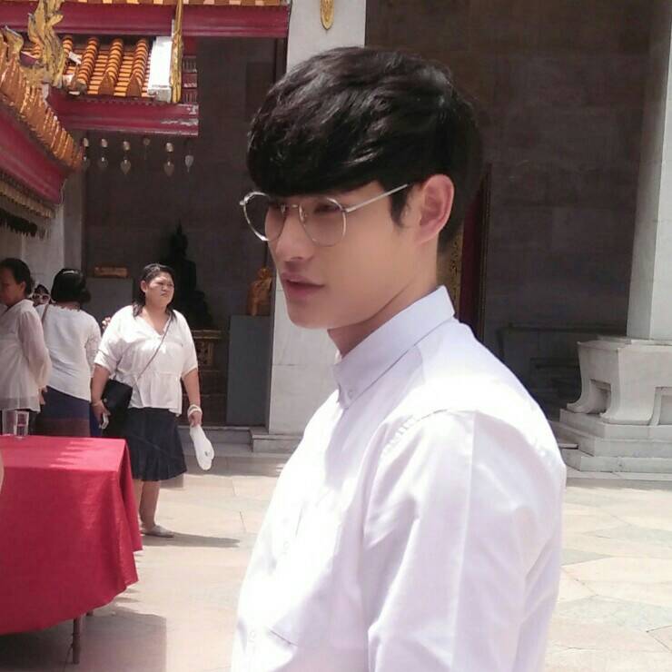 Waraporn2513tid's tweet image. หล่อหน้าใสมากเลยค่ะพี่กัส
#HBD25thFOCUS 
#โฟกัสพลอยใส 
Cr🙏ป้าหมู