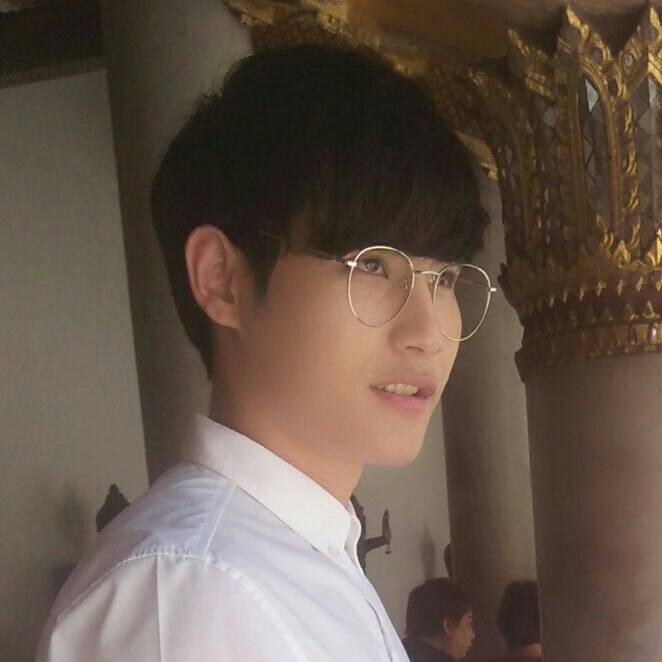 Waraporn2513tid's tweet image. หล่อหน้าใสมากเลยค่ะพี่กัส
#HBD25thFOCUS 
#โฟกัสพลอยใส 
Cr🙏ป้าหมู