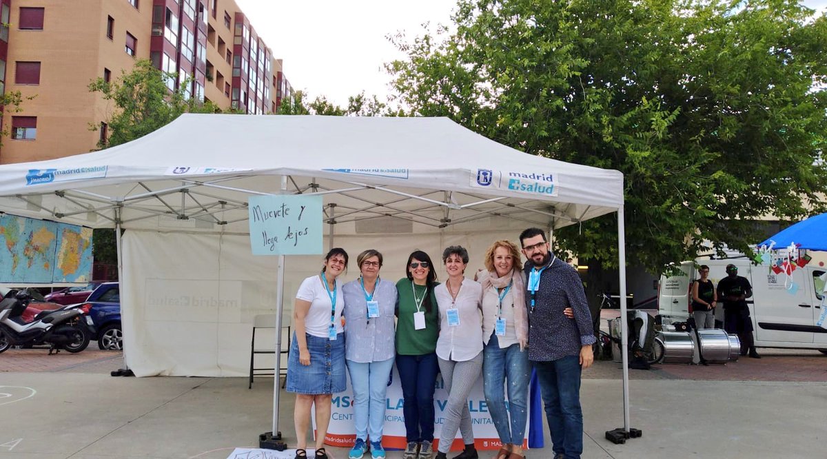 ServicioPAD's tweet photo. #Vallecas se mueve, y se mueve... ¡por la #Salud! ENHORABUENA a todos y todas por el extraordinario trabajo que realizáis cada día 👏🏼👏🏼👏🏼 https://t.co/gBRG6nLT4w