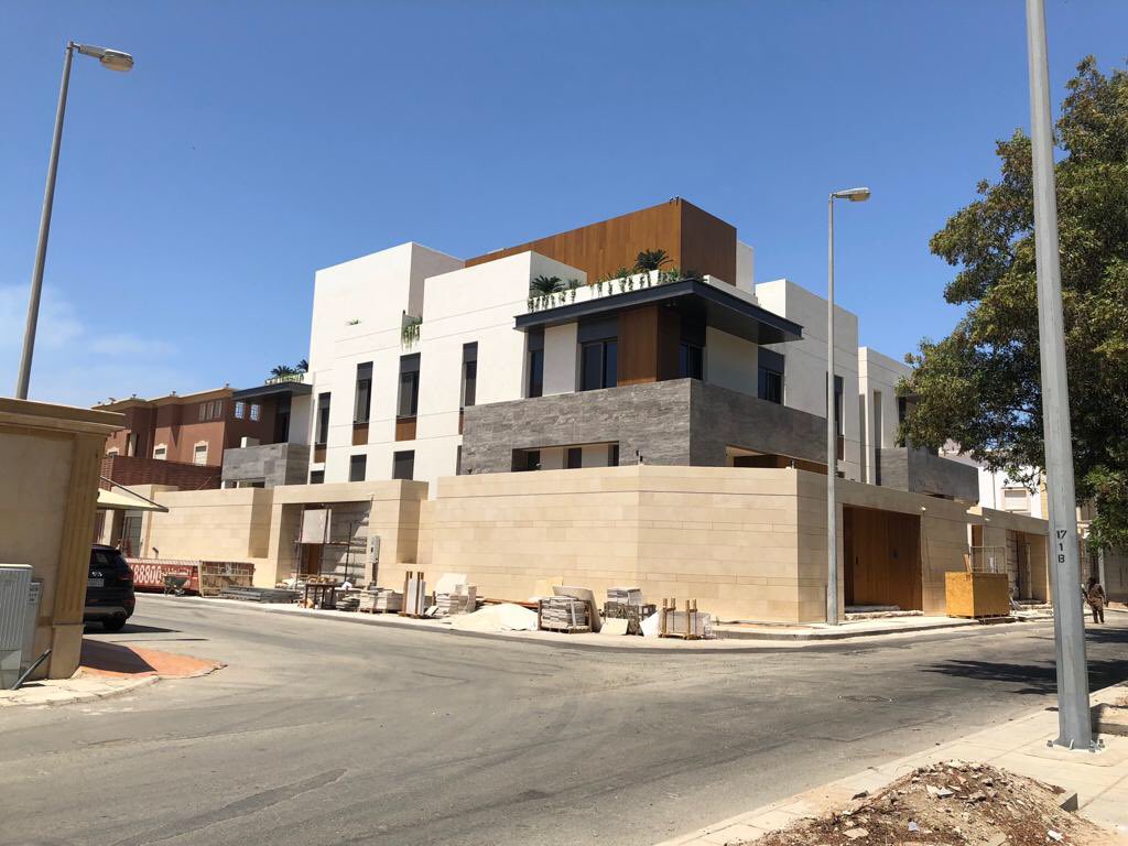 ALKAYANDECOR's tweet photo. Another #technowood project accomplished in #jeddah it looks so natural so beautiful.
#architecture #landscaping #interior_design #cladding #ksa #riyadh #alkhobar #dammam #alkayandecor https://t.co/7Q6WPgGlTv