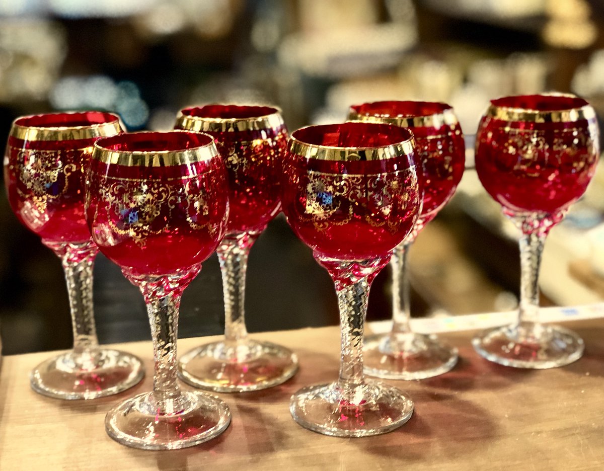 海福雑貨 A Twitter 可愛い模様のイタリア製ワイングラスが新着しました