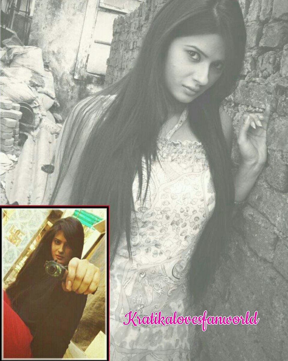KDinspiresKDFW's tweet photo. " A girl doesn't need anyone who doesn't need her. - Marilyn Monroe "

@kratikaonly during the first web film.. #MFGF 
Thanku for the edit ❤ S ❤ https://t.co/1Cg3wsEYL0