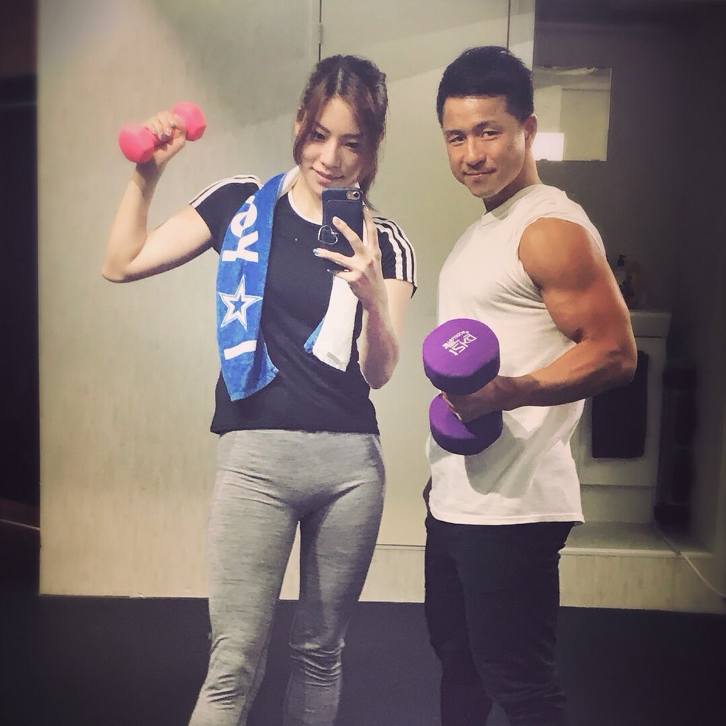 hoshino_kanade_'s tweet photo. パーソナルトレーニング行ったよん💓

#anfida #ジム https://t.co/57KaH1idaI