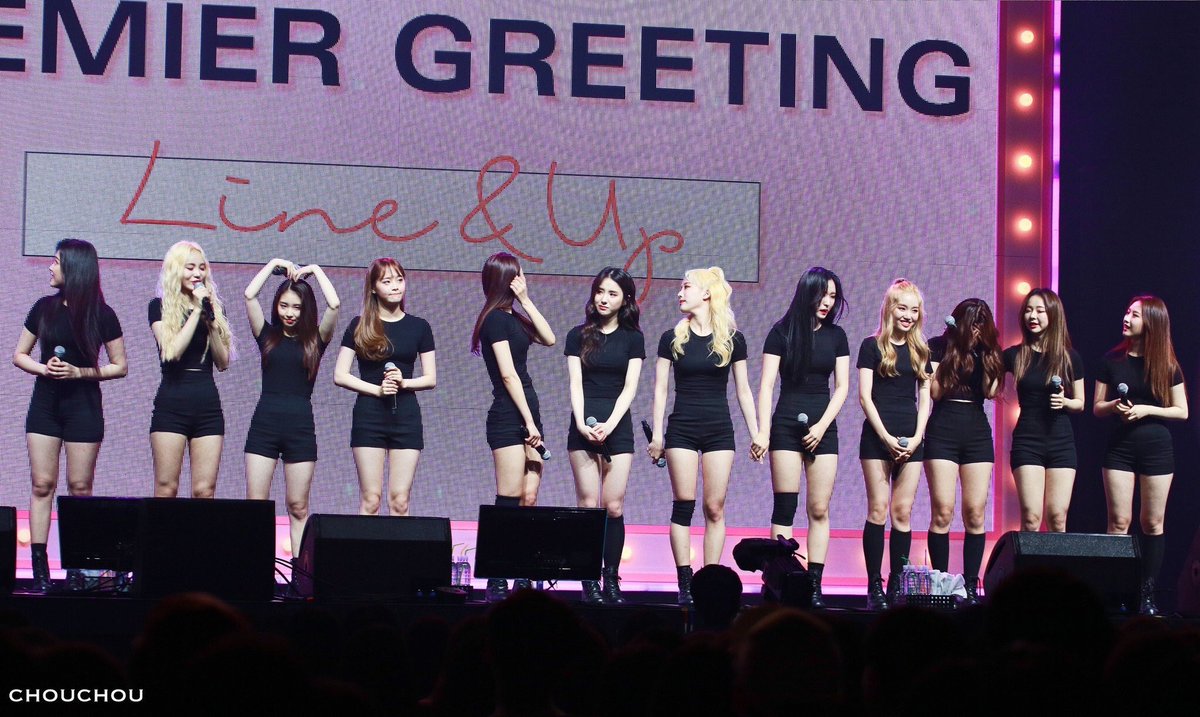 yvesdoingthings's tweet image. yves with all of loona together (2018)
can you believe thats really all of our girls together on stage. the pre debut project may be coming to an end but its only the start of loona. so lets support even harder and cheer even louder for the amazing 12 girls that make 이달의 소녀