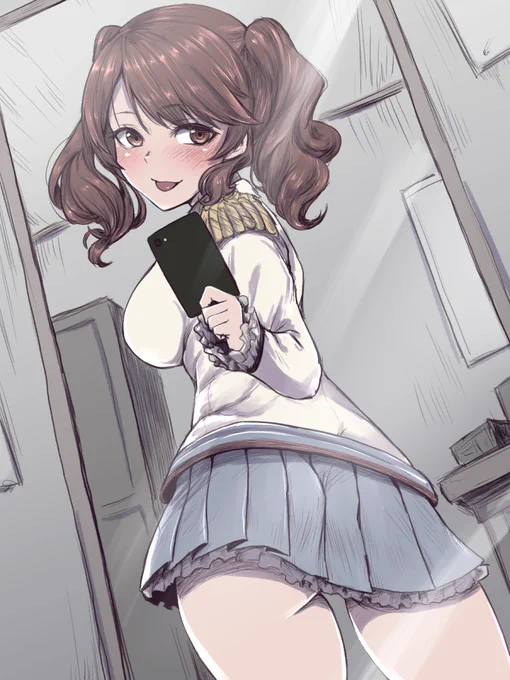孝美お姉ちゃんの鹿島コス絵だったはずなんだけど孝美お姉ちゃん要素ほぼなくなった笑太もも描きたかっただけだしまぁいいや 