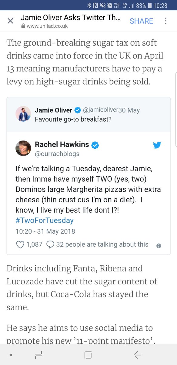 NSupermum's tweet photo. When you're reading an @UNILAD post and find a familiar blogging face @ourrachblogs 😂😂😂 I could eat that for breakfast right now 😁🍕 #ginhangover https://t.co/AcwEdx3nyX