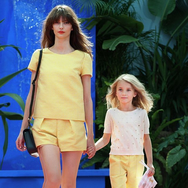_BONPOINT's tweet photo. Yellow combination for a bright Sunday! Discover the summer collection in our boutiques and online on https://t.co/AaOtLZsIQS π»#bonpointss18 #couture #ss18 #summer18 https://t.co/auxSzjaVrk