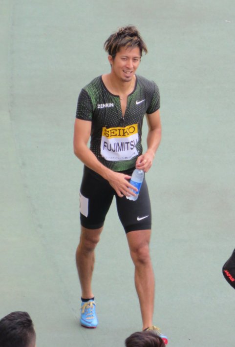 しましま団 Twitterissa セイコーゴールデングランプリ陸上18大阪 Men 200m 藤光 謙司 飯塚 翔太 イケメンの登場 疾走に周囲のjcグループ失神寸前でした たとえオッサンでも男前は正義 セイコーggp ヤンマースタジアム長居 陸上 短距離 藤光謙司 しましま団 Twitterissa セイコーゴールデングランプリ陸上18大阪 Men 200m 藤光 謙司 飯塚 翔太 イケメンの登場 疾走に周囲のjcグループ失神寸前でした たとえオッサンでも男前は正義 セイコーggp ヤンマースタジアム長居 陸上 短距離 藤光謙司