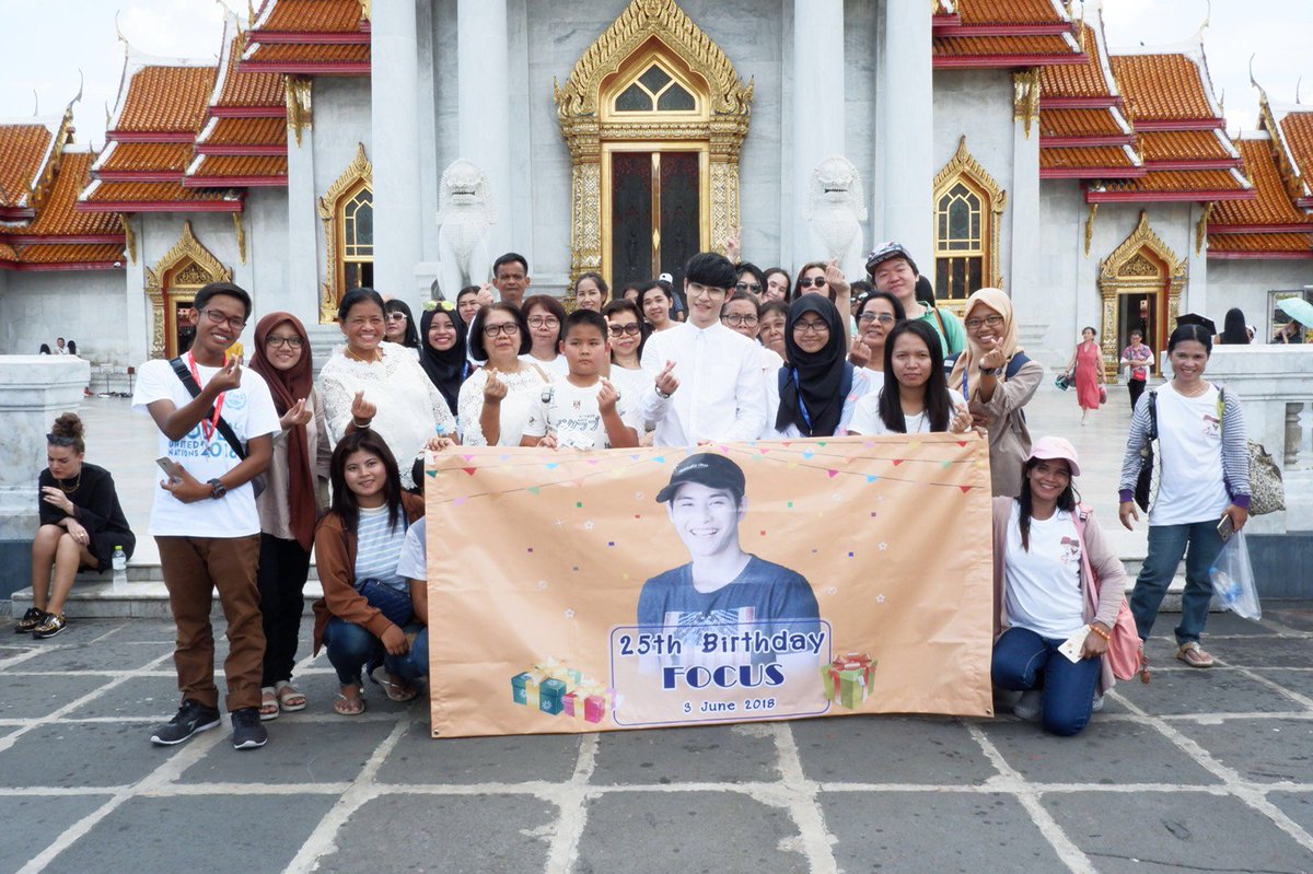 true_fantasia's tweet image. "โฟกัส" พร้อมเหล่าแฟนคลับ ร่วมทำบุญถวายเพล ภัตตาหารในวันคล้ายวันเกิดปีนี้ที่กำลังจะมาถึง อิ่มบุญ อิ่มสุขกันถ้วนหน้า ขอบคุณแฟนๆที่รักทุกคนนะคะ #TrueFantasia