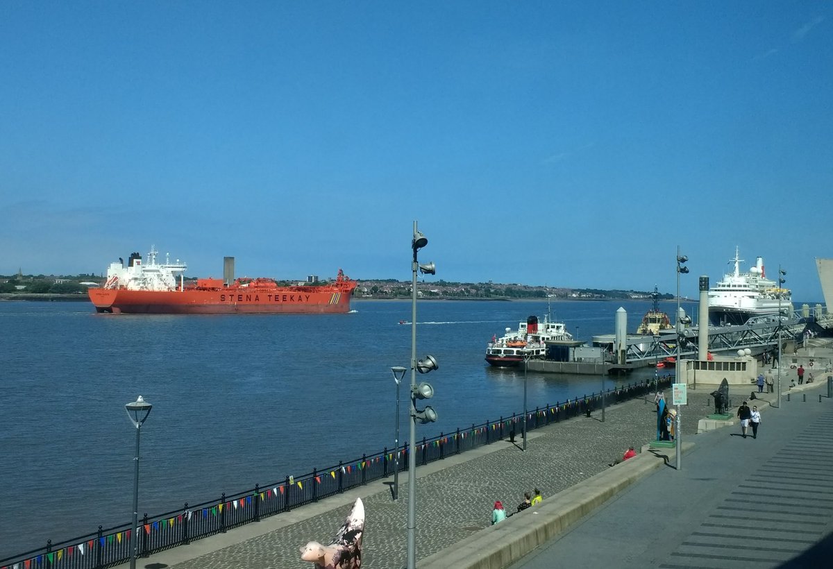 Stena Alexita heading off to the North Sea #RiverMersey #Liverpool #BlackWatch #merseyferry