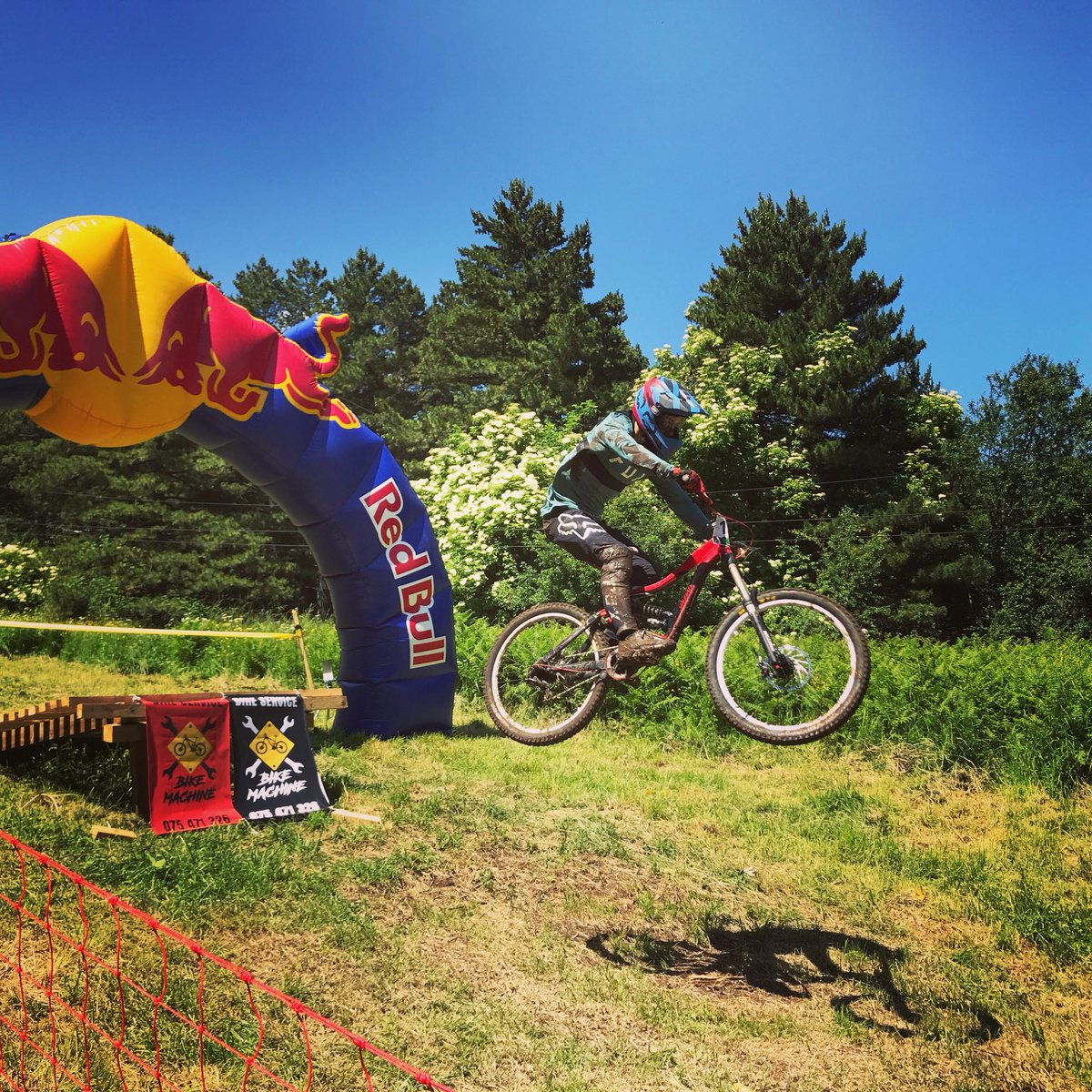 SERAFIM1976's tweet photo. #cup6 #pelisterdownhill2018 #mountbike #kopanki2018 #adrenalin #extremebt #ssnl #savagescrew #Битола #Bitola #Balkanship https://t.co/cKsqlzi5am