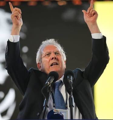 Seni çakallara yedirmeyeceğiz. Şimdi sandıkları patlatma zamanı #AzizBaşkanlaYolaDevam