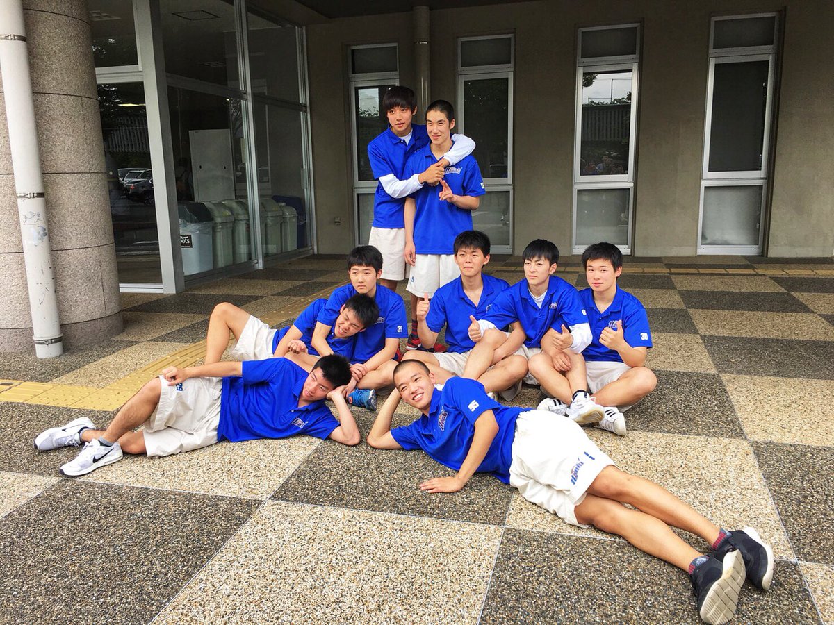 tekkan002's tweet photo. 高校バスケ終わりました！
本当は大好きな仲間たちともっとバスケがしたいけど夏で引退します！
冬は俺の分まで一馬が頑張ってくれると信じています！
応援してくれた方々ありがとうございました！ https://t.co/4HonZ1muU0