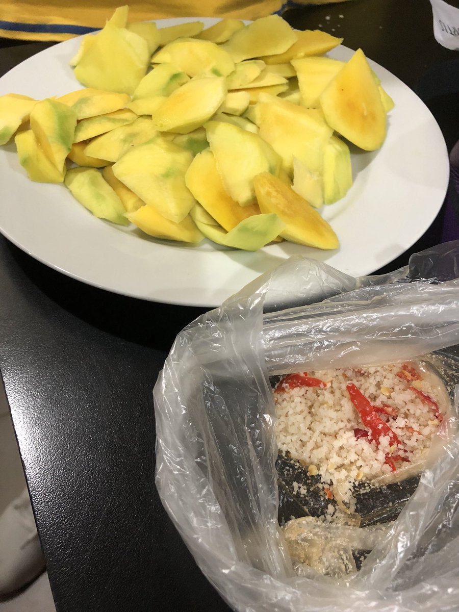 annecurtissmith's tweet photo. Ito pa. Pang Sunday. Pang merienda. 😍 https://t.co/zSmeOJvAkW