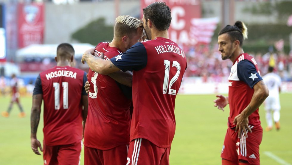 mundodeportivo's tweet photo. Dallas vence y es nuevo líder del Oeste https://t.co/iSJjkfvCAH #MLS https://t.co/EWjqLxtOzh